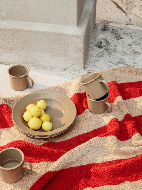 Ferm Living - Yard Picnic - Set of 8 | Your Living Space